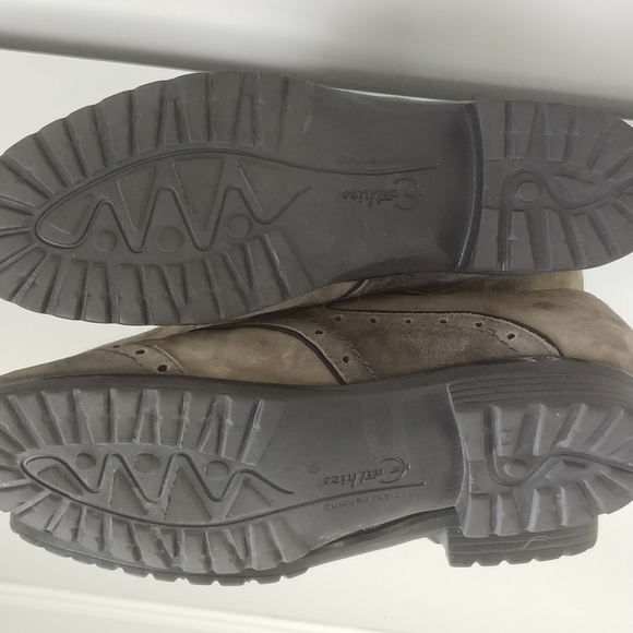 EARTHIES Comfort Berlin Suede Oxford Shoe 8.5 - Picture 10 of 11